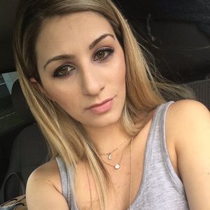 Meet your Posher, Fiona